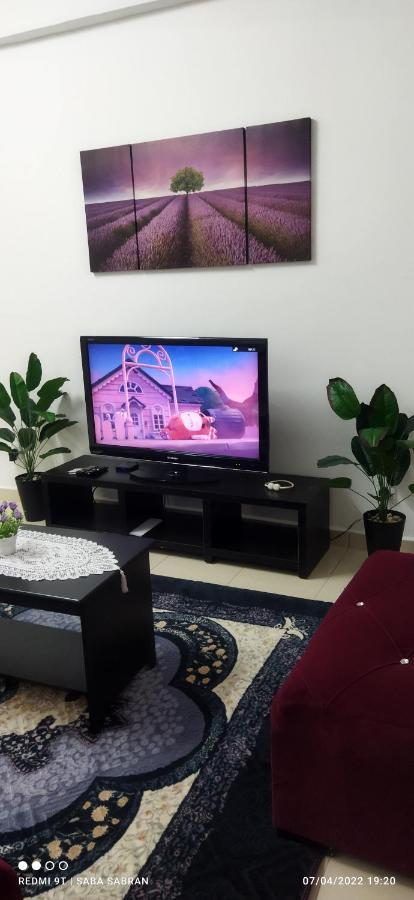 D'Zara Homestay Sepang Buitenkant foto