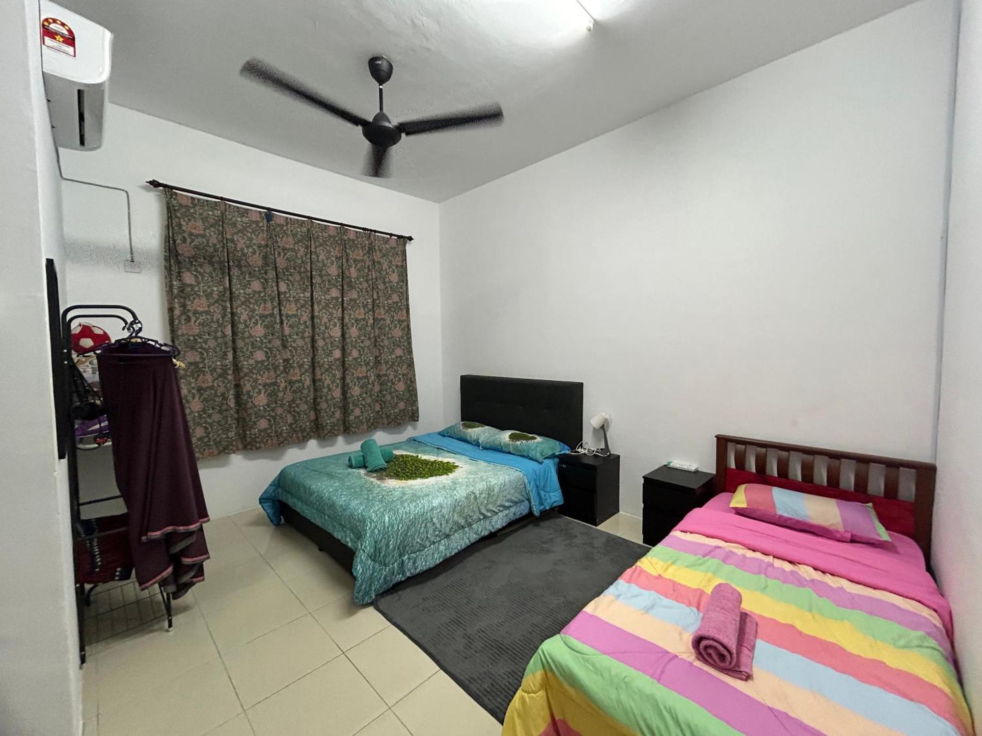 D'Zara Homestay Sepang Buitenkant foto
